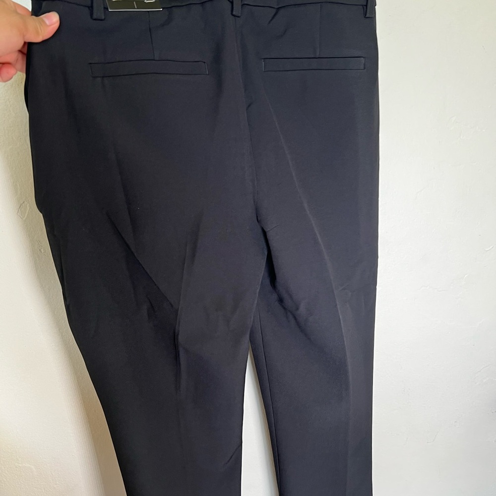 Women's Black Capris